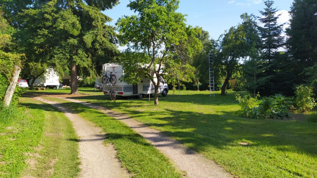 Privater Stellplatz in Plau am See, maximal 3 Mobile