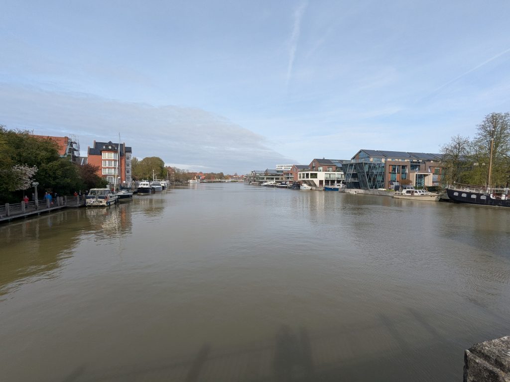 Am Hafen...